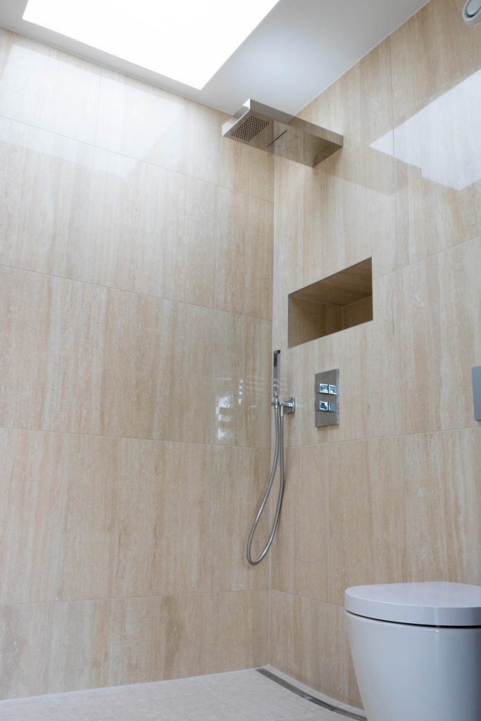 Rénovation salle de bain avec douche italienne